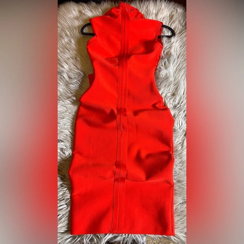 Like new stunning Valiemt Paris dress